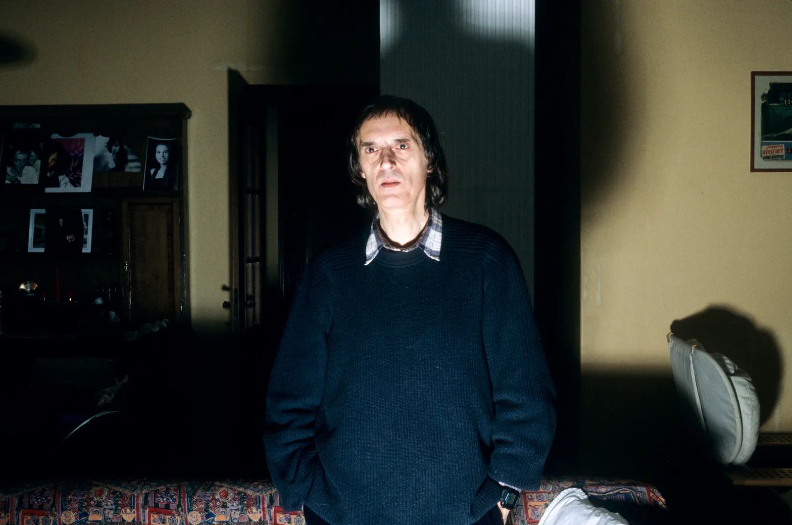 Dario Argento nella sua casa di Roma, nel '96