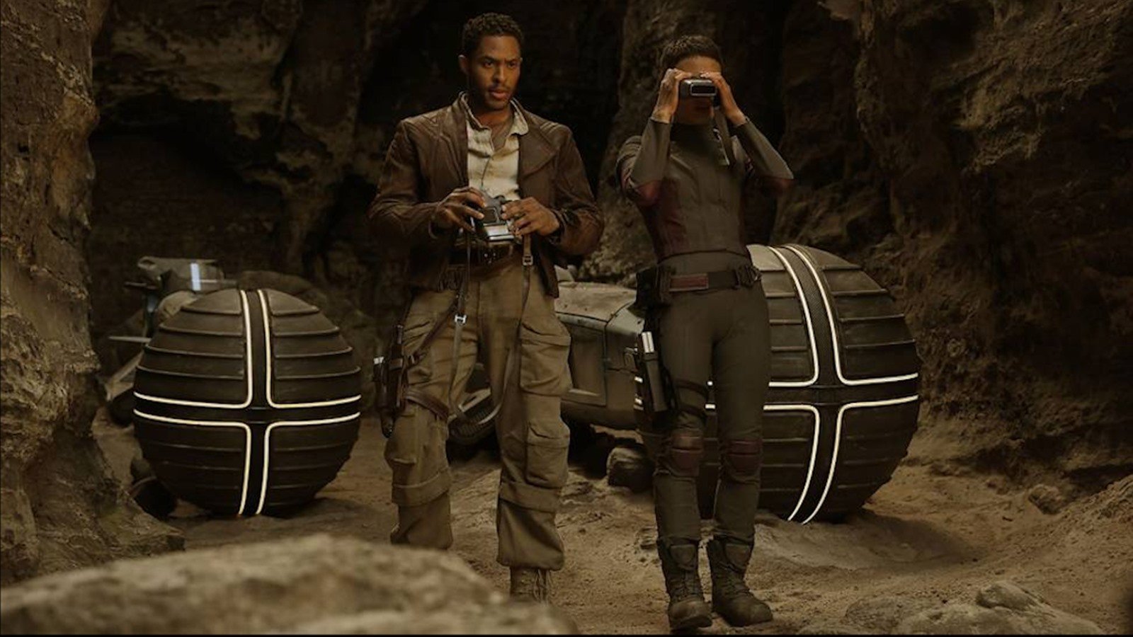 I personaggi di Fondazione 3 (fonte: Apple TV+)