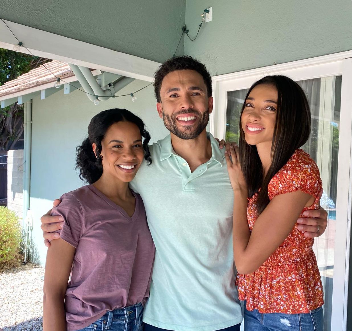 Sydney Hamm, CJ Hammond e Shellie Sterling, protagonisti del film Nuotando nella follia