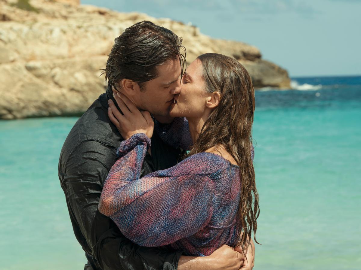 Una scena del film Fall for Me.