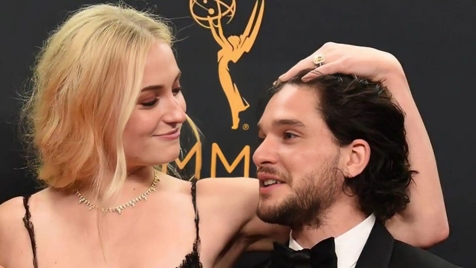 Sophie Turner e Kit Harington