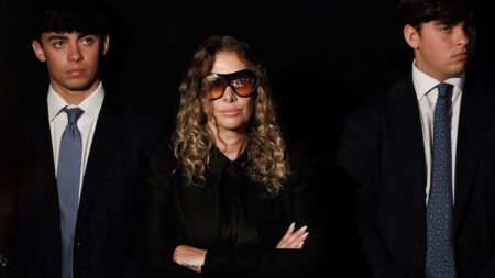 Tiziana Baudo con due dei fratelli Crucitti