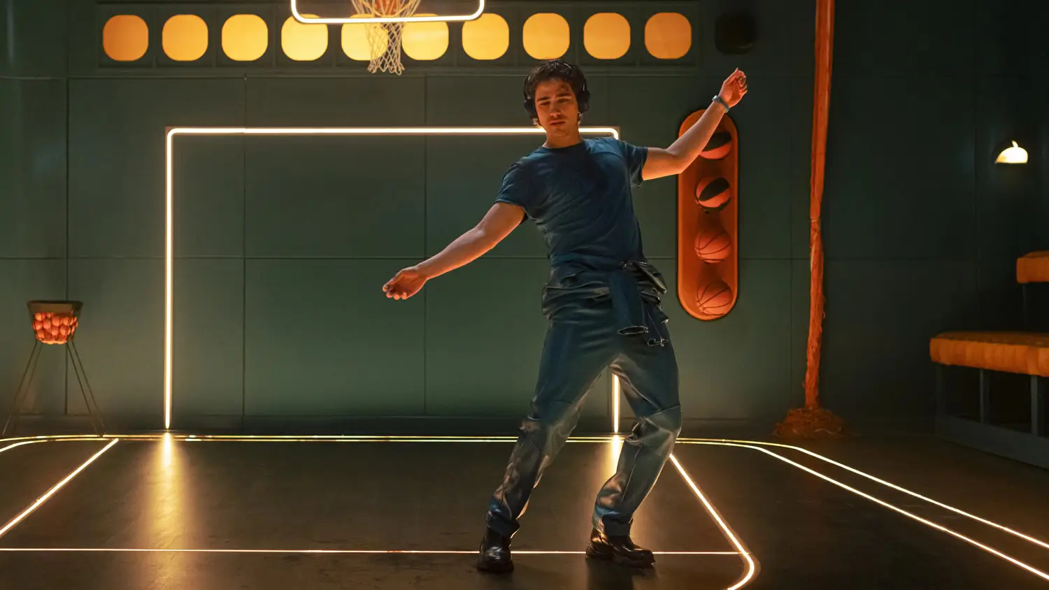 Una scena della serie Il rifugio atomico. 