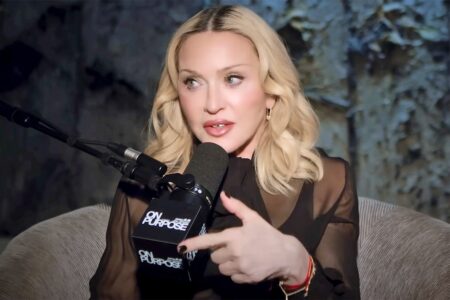 Madonna durante il podcast On Purpose