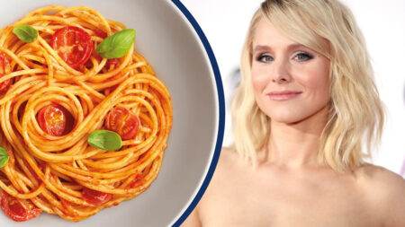 Kristen Bell - spaghetti