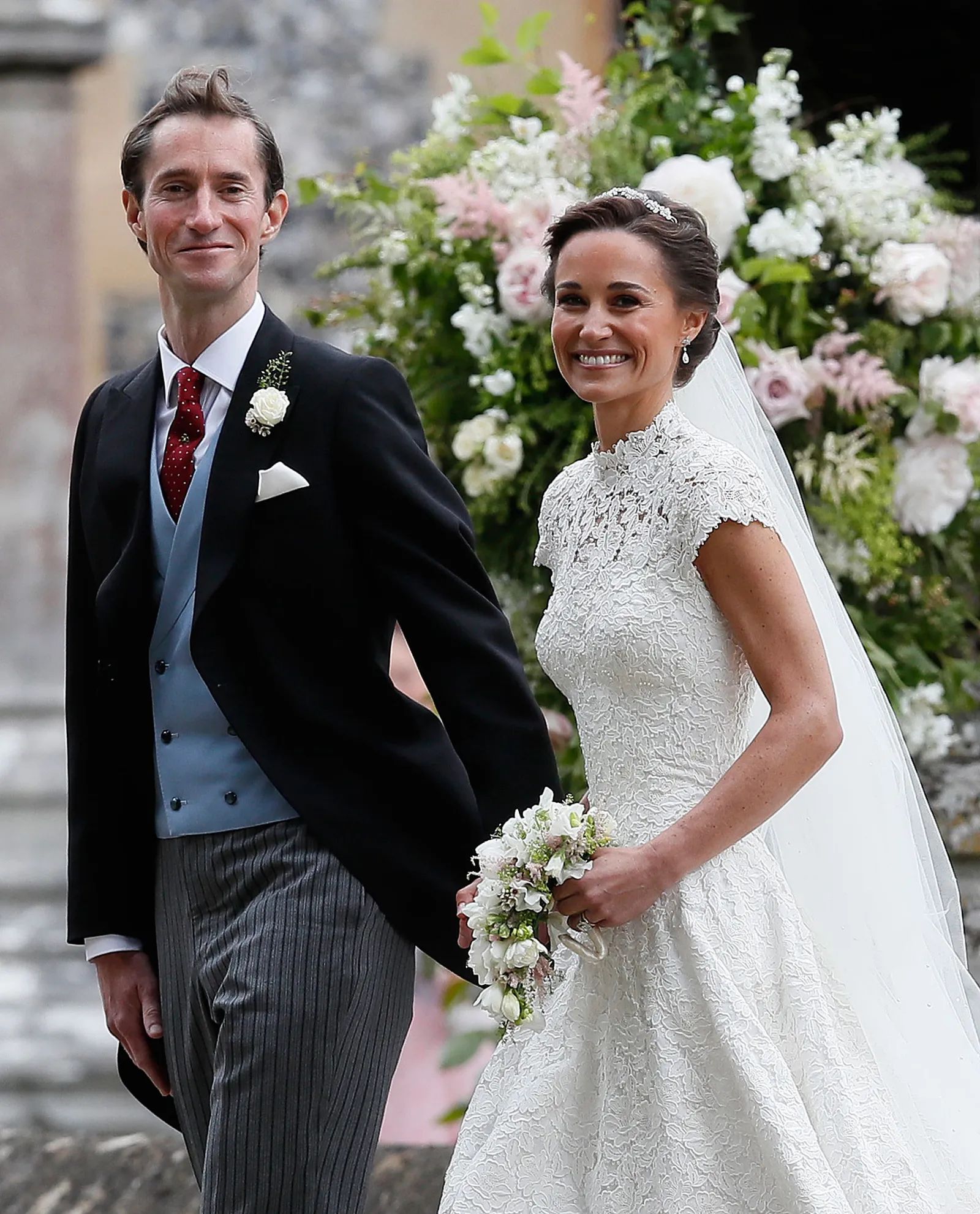 Pippa Middleton e suo marito James Matthews nel giorno del matrimonio