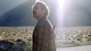 Una scena di Una battaglia dopo l'altra (fonte: Warner Bros. Entertainment Italia)