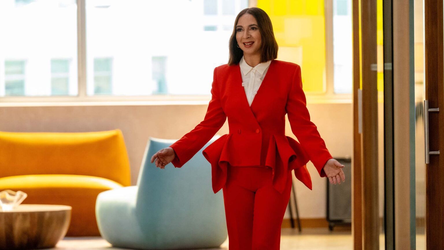 Loot 3, la recensione: Maya Rudolph torna a brillare in una stagione più umana che mai Una scena di Loot (fonte: Apple Tv+)