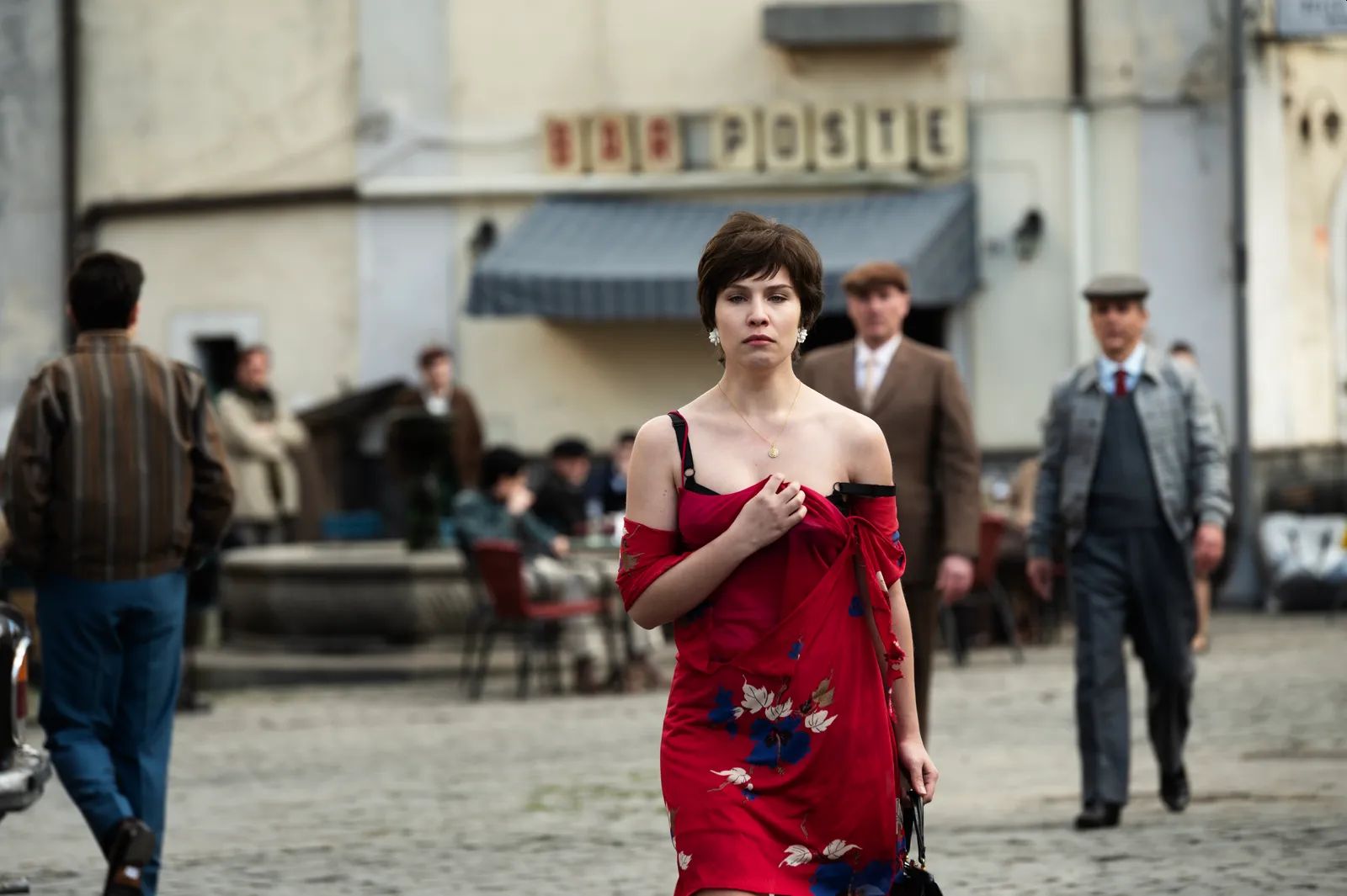 Barbara Locci (Francesca Olia) ne Il Mostro (Netflix)