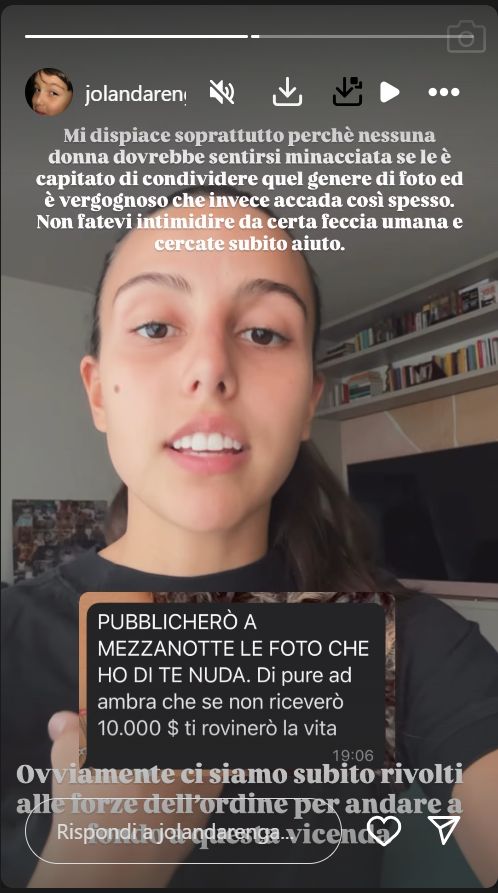 il post di Jolanda Renga sul ricatto ricevuto