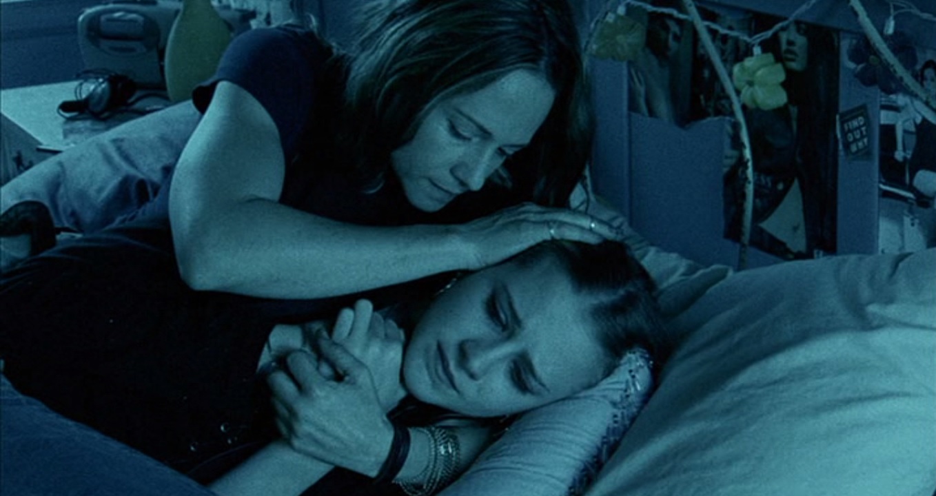 Holly Hunter e Evan Rachel Wood in Thirteen - 13 anni.
