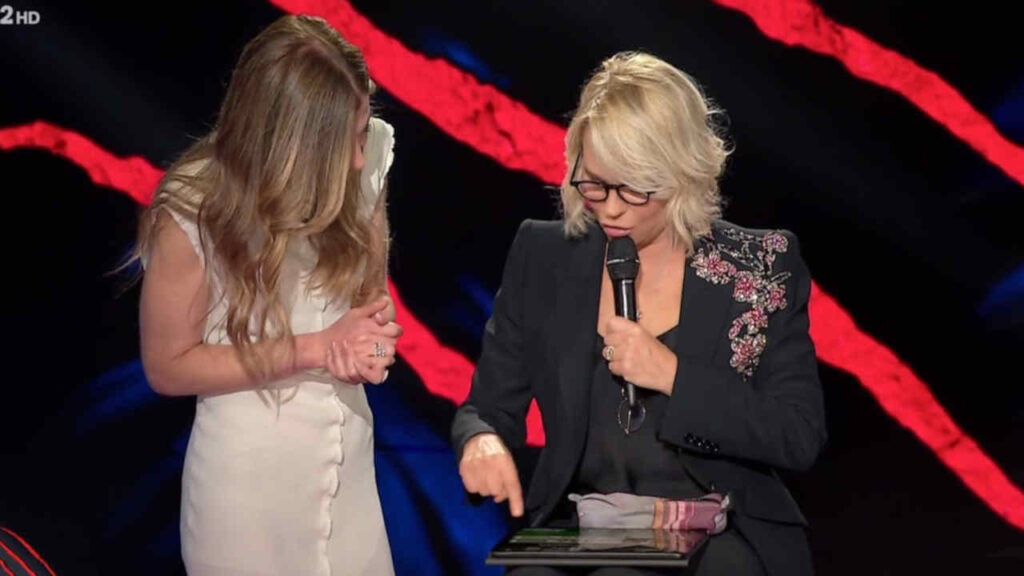 Maria De Filippi e Francesca Fagnani a Belve 2025
