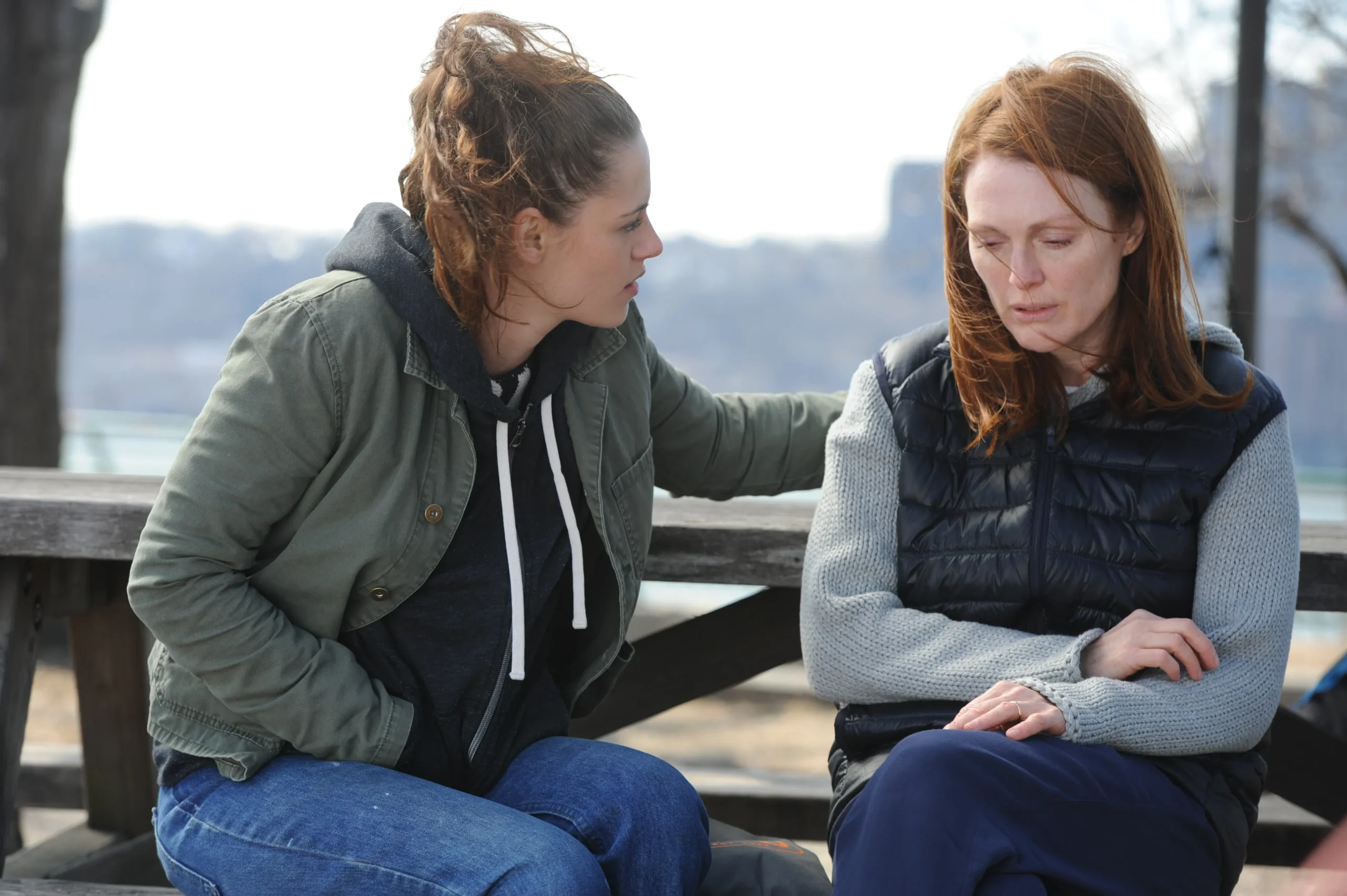 Julianne Moore e Kristen Stewart in Still Alice.