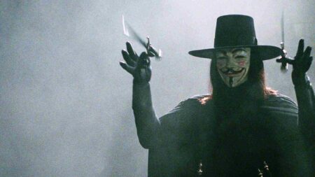 V per Vendetta, in arrivo la serie tv sul fumetto cult: sarà prodotta da James Gunn Un frame di V per Vendetta