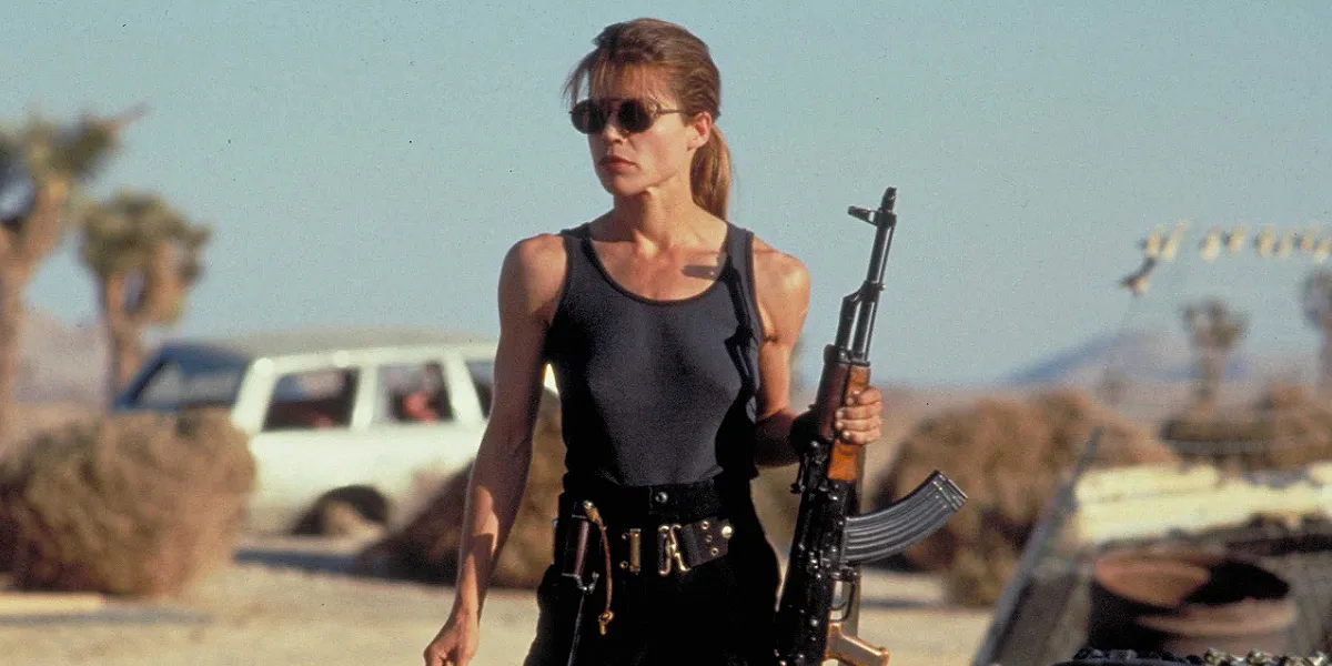 Linda Hamilton in una scena di Terminator 2. 