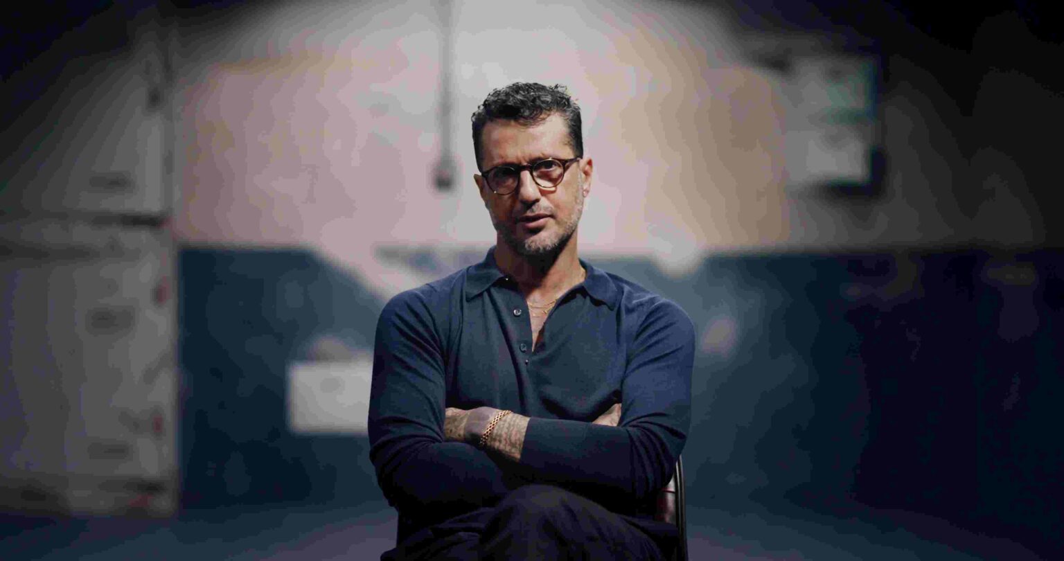 Io sono notizia, un frame del trailer - fonte Netflix