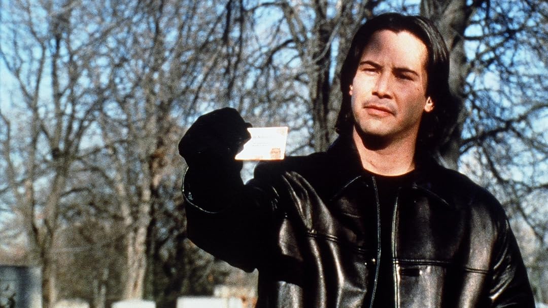 Keanu Reeves in The Watcher (fonte: Universal Pictures)