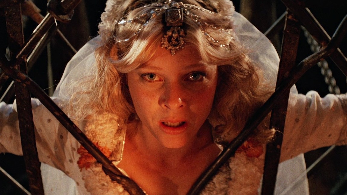 Kate Capshaw nel film Indiana Jones e il tempio maledetto.