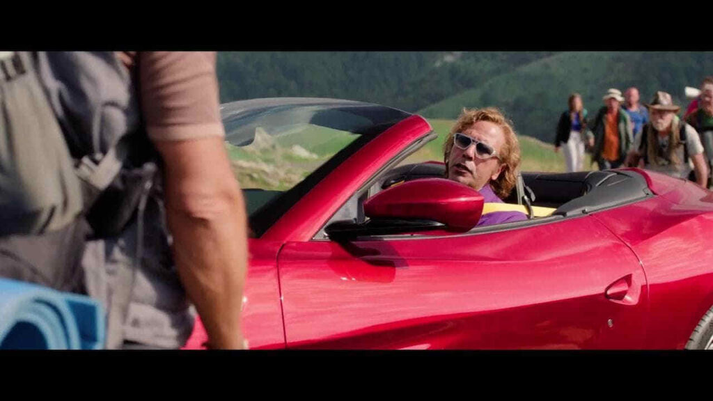 Buen Camino, la reazione di Teresa Manes: “Fa riflettere, ma una battuta non mi è piaciuta” Checco Zalone in Buen Camino