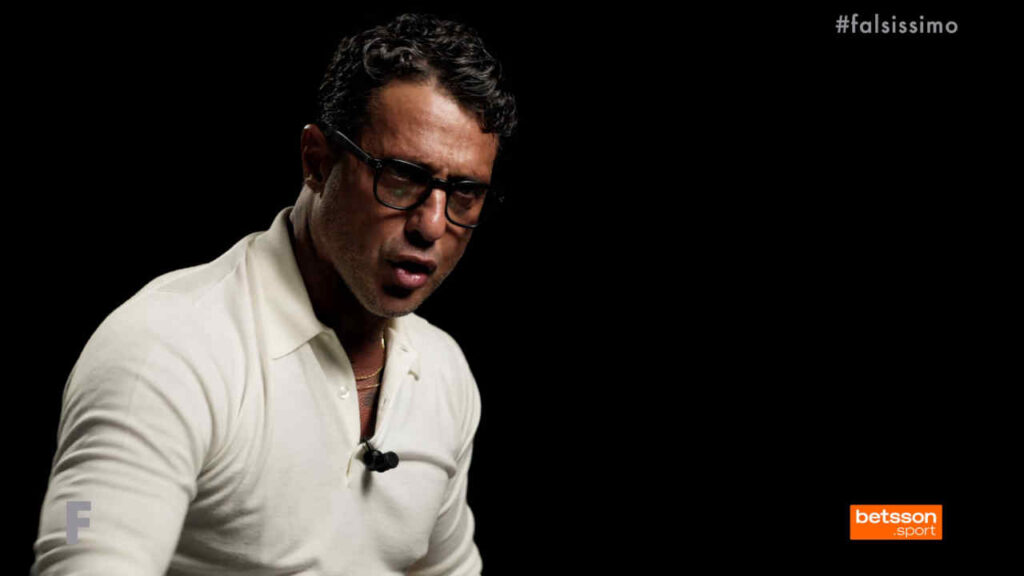 Corona commenta la maxi causa di Mediaset da 160mila euro: “Sono sereno” Fabrizio Corona