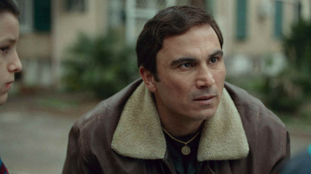 Francesco Di Leva in Familia