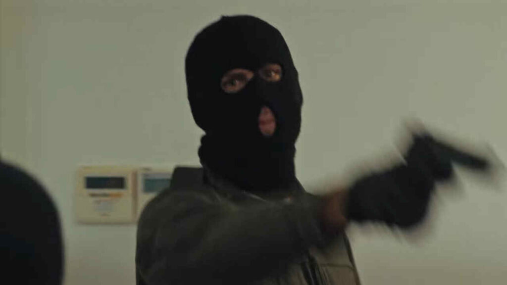 La rapina sembrava vera: il provino di un attore è così realistico che i vicini chiamano la polizia Un'immagine del provino per Run, con la finta rapina