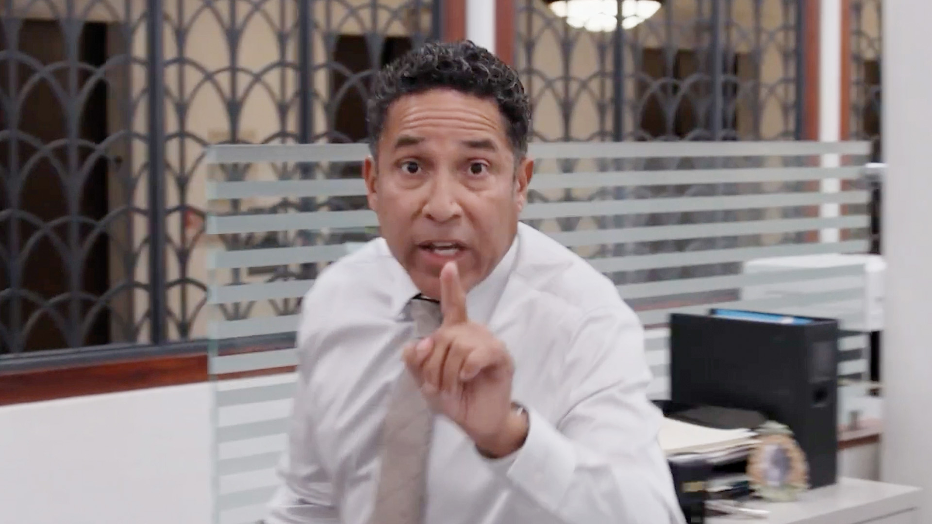 Una scena di The Paper (Fonte: Sky)