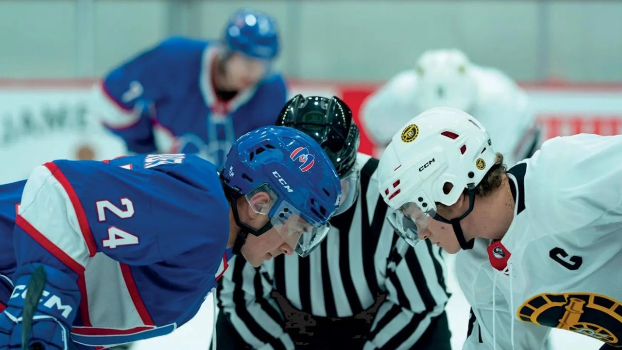 I protagonisti di Heated Rivalry (fonte: HBO Max)