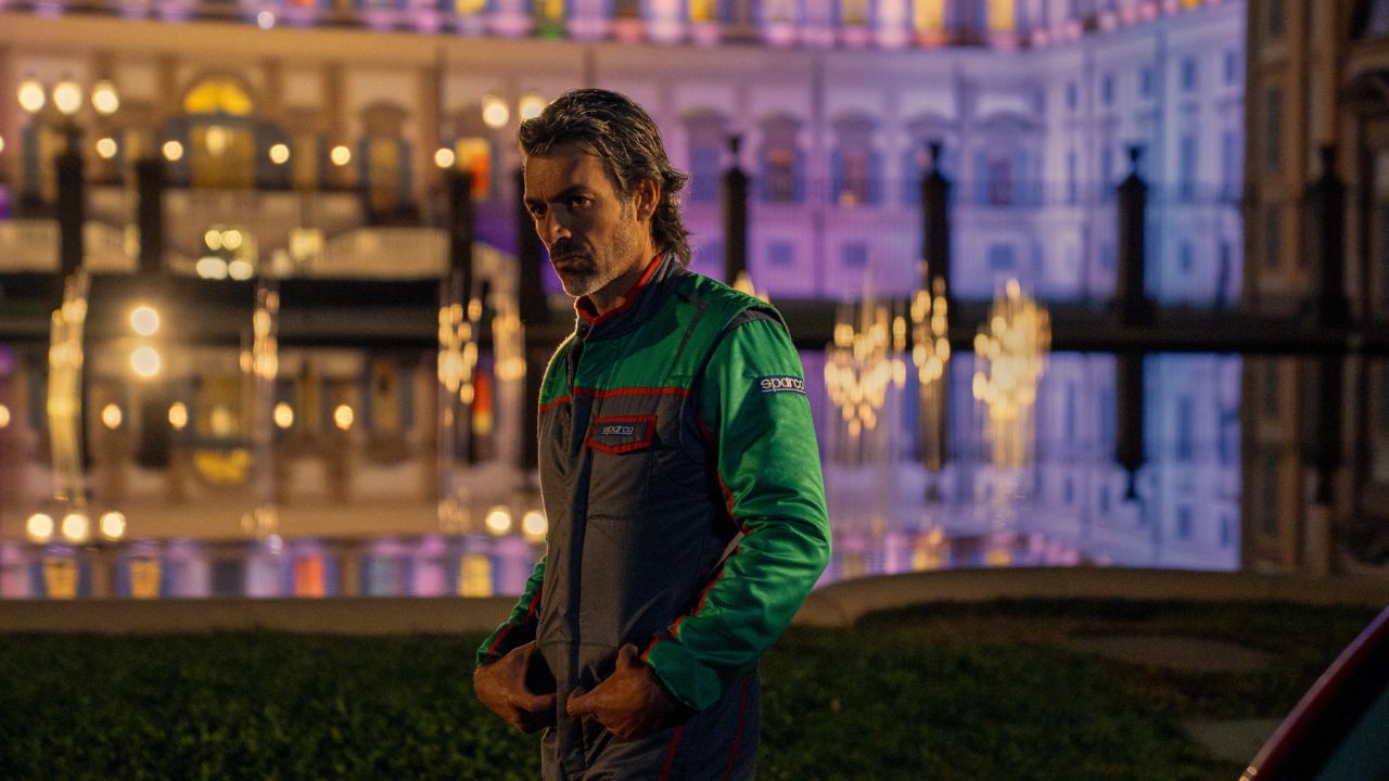 Una scena di Motorvalley (fonte: Netflix)