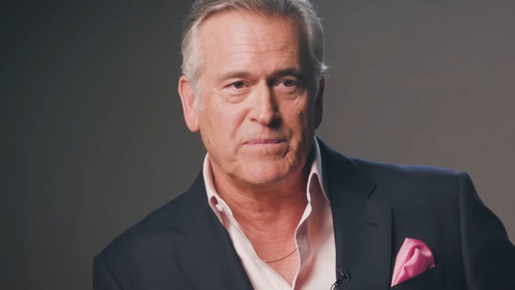 Bruce Campbell durante un'intervista (fonte: Youtube)