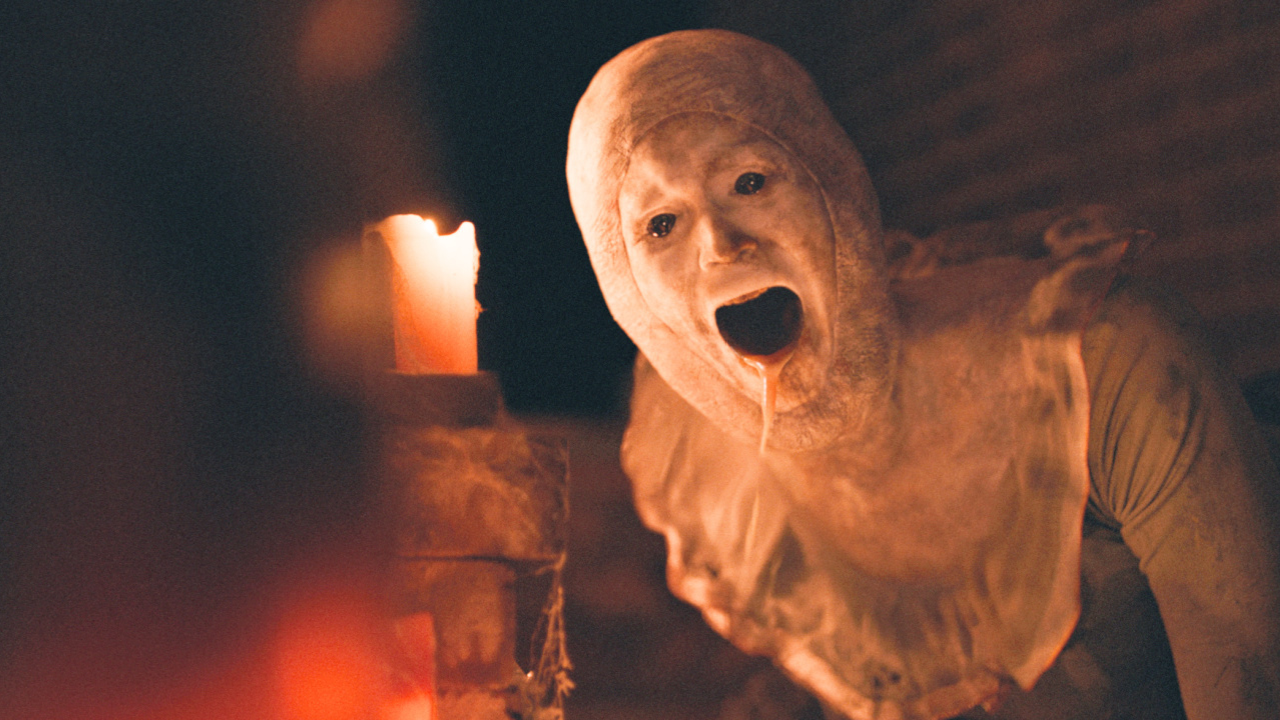 Una scena di Keeper (fonte: Neon)