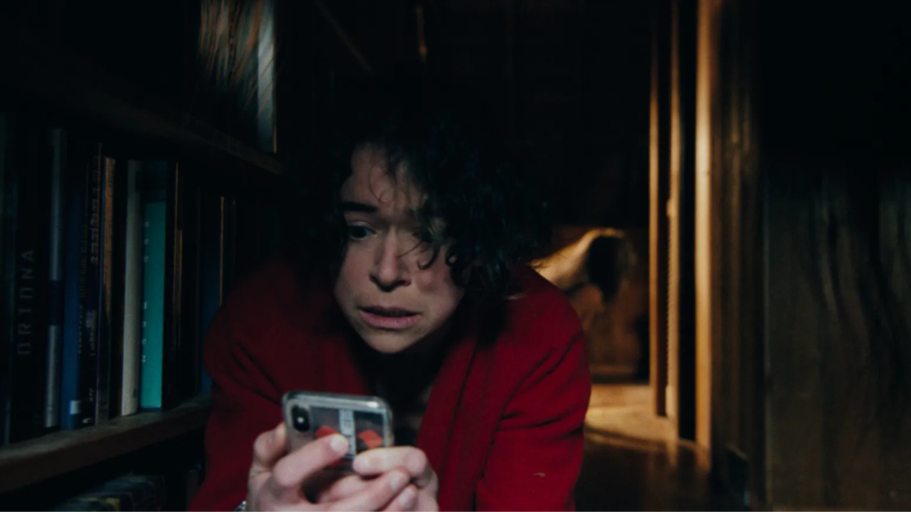 Una scena di Keeper (fonte: Neon)