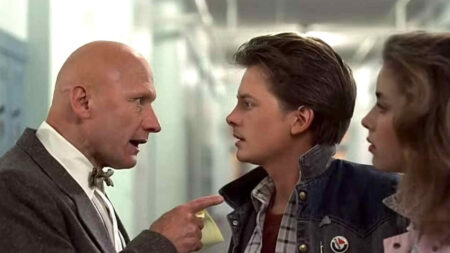 James Tolkan e Michael J. Fox in Ritorno al Futuro