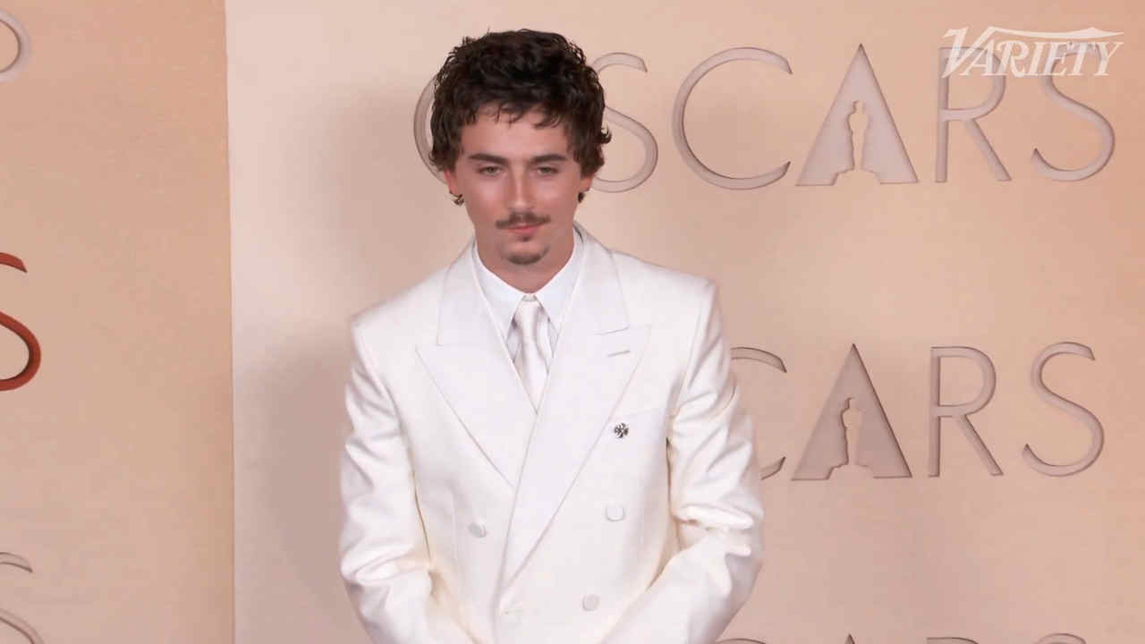 Timothee Chalamet agli Oscar 2026