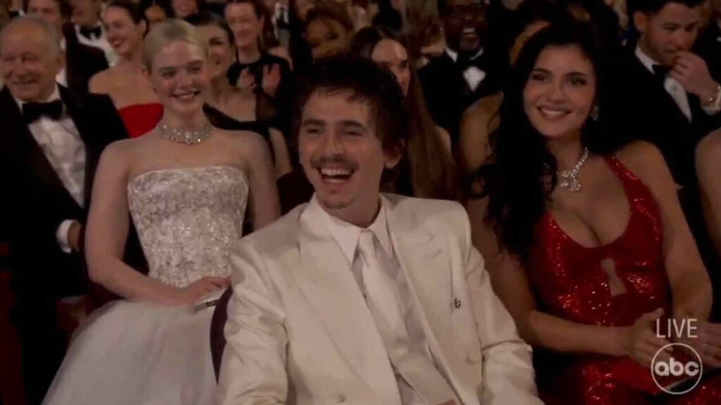 Timothee Chalamet agli Oscar 2026