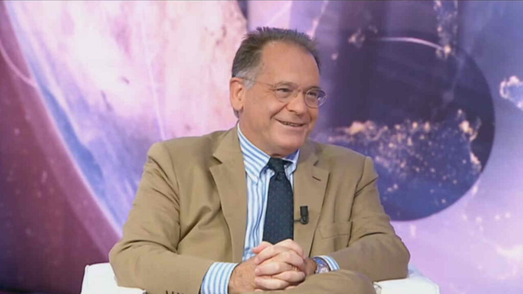 Cecchi Paone spiazza: “Pannella si invaghì di me”. Il retroscena che non tutti conoscevano Alessandro Cecchi Paone