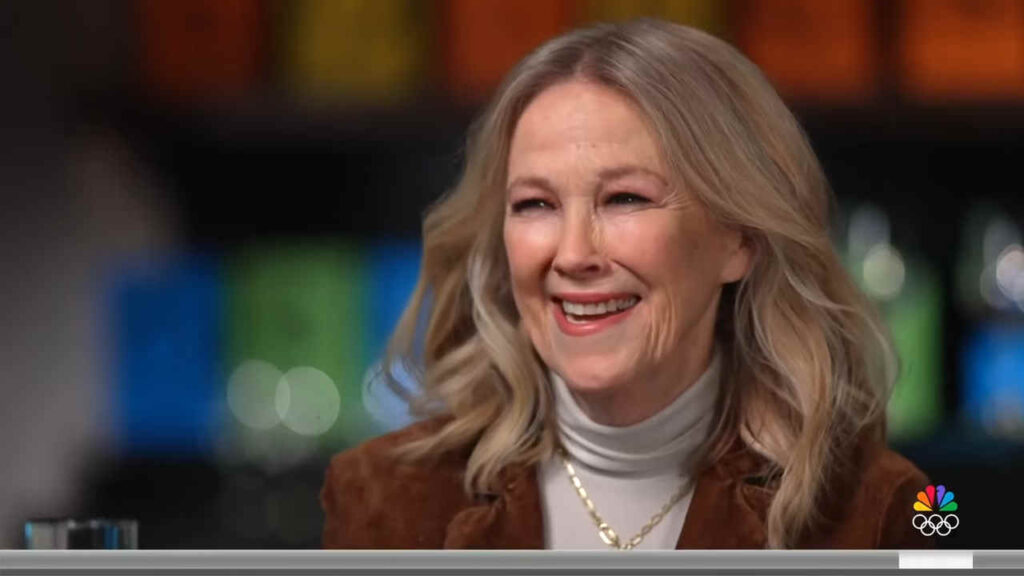 Catherine O’Hara non parlava più, ma è apparsa al fratello in sogno: “È stato il nostro addio” Catherine O'Hara
