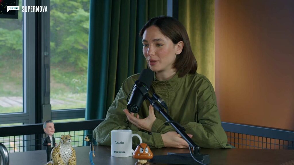 Matilda De Angelis a Supernova - Youtube