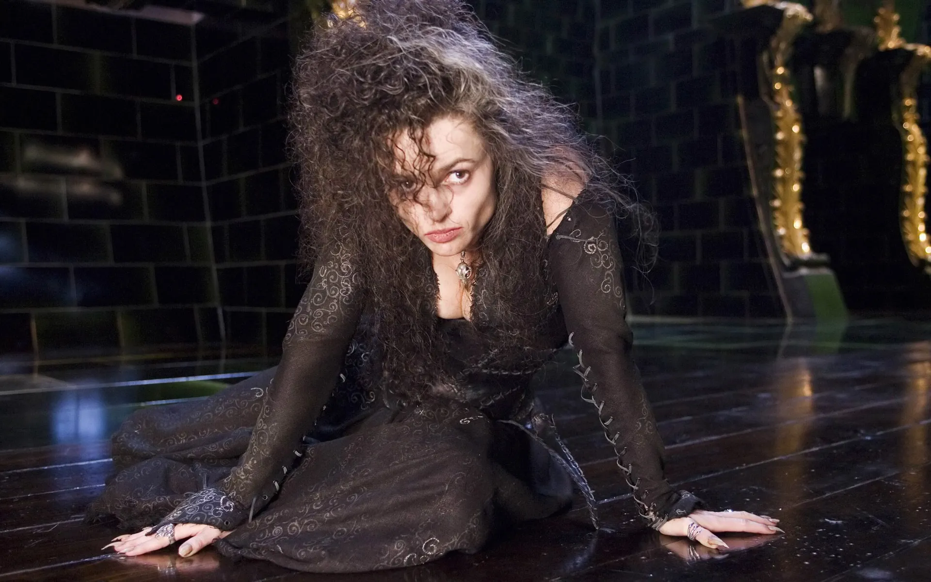 Helena Bonham Carter interpreta Bellatrix Lestrange nel film Harry Potter e l’Ordine della Fenice. 