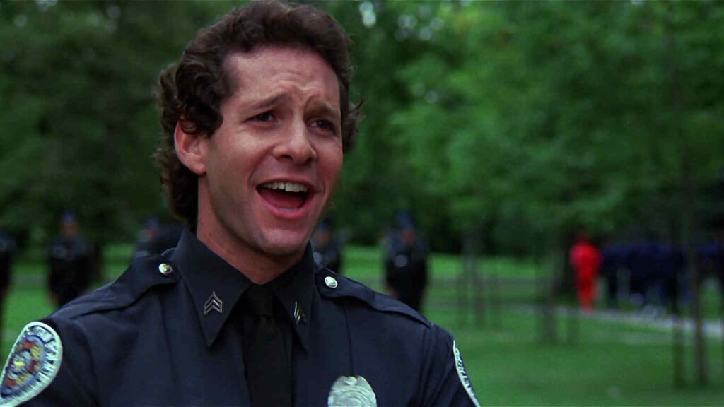 Steve Guttenberg in Scuola di polizia