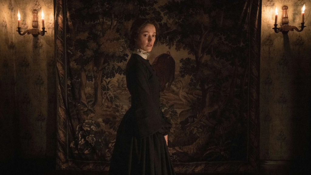 Victorian Psycho, la recensione: Maika Monroe al centro di un horror vittoriano folle e sanguinoso Una scena di Victorian Psycho
