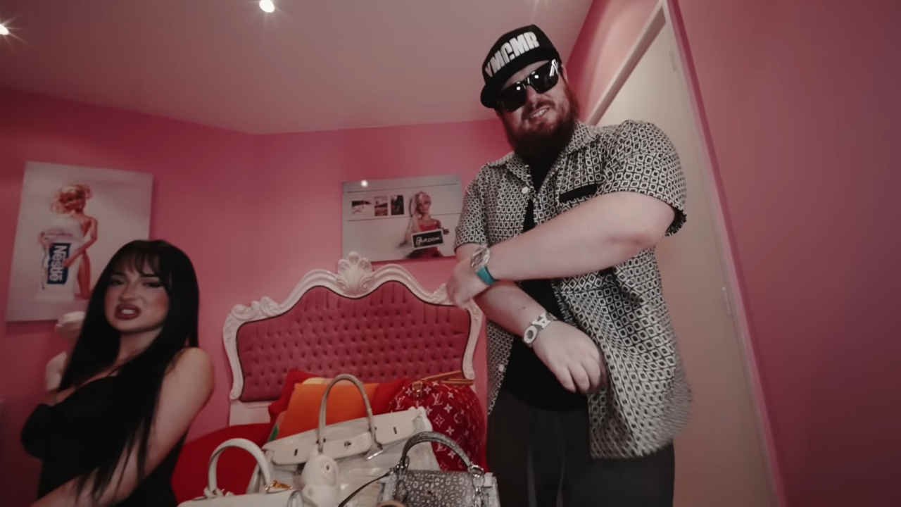Paolo Rotelli nel video di Vraie Richesse