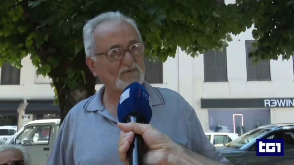Signore intervistato al Tg1 sul caldo