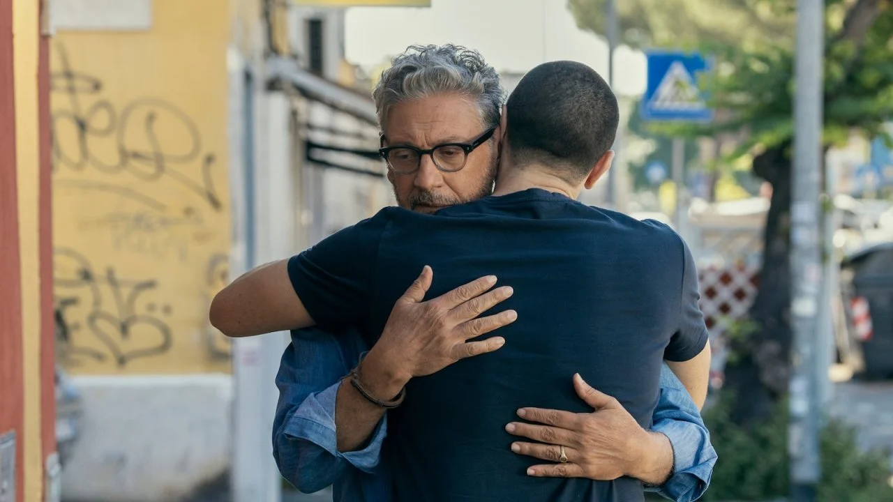 Una scena della seconda stagione di Storia della mia famiglia. Fonte: Netflix.