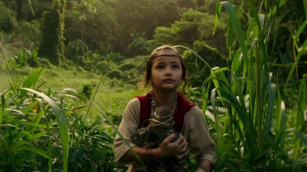 È morta Kaylee Hottle, la bambina di Godzilla vs Kong: aveva solo 19 anni Kaylee Hottle in una scena di Godzilla vs. Kong.