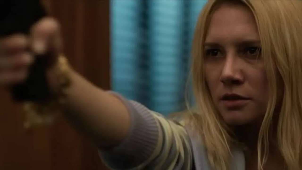 Una scena di Elize: Le ombre di una donna. 