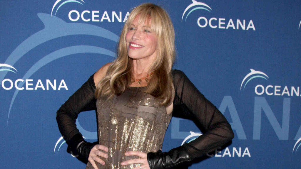 Carly Simon