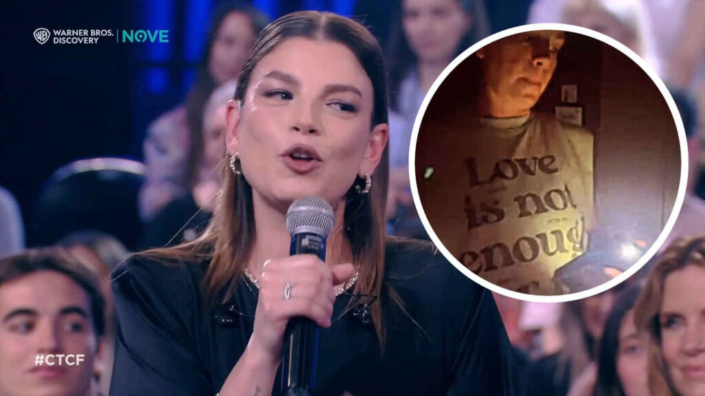 Emma Marrone bloccata in ascensore