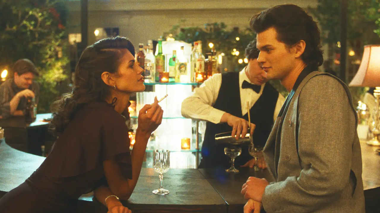 Kaia Gerber e Homer Gere in The Shards