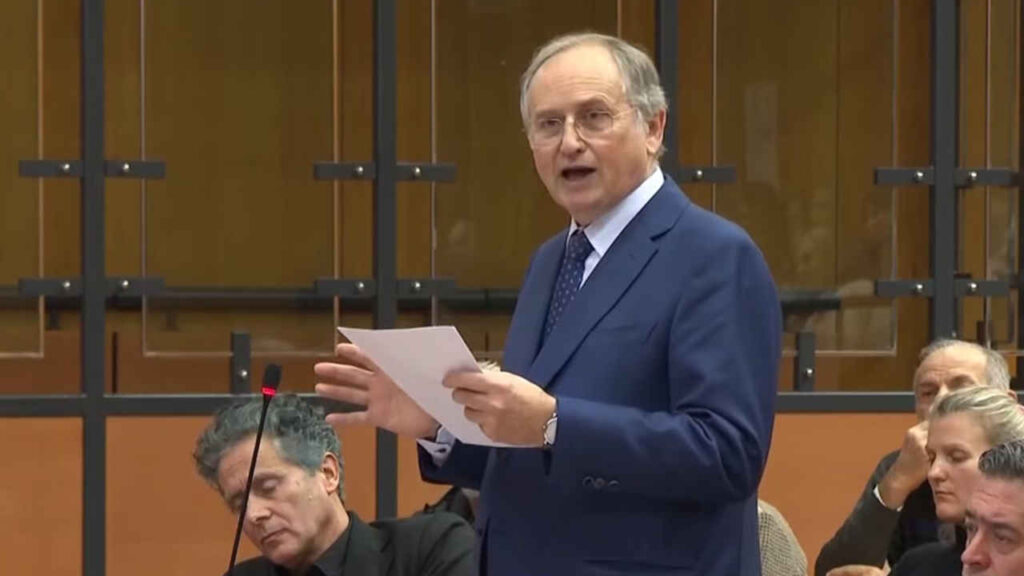 Mario Roggero in tribunale